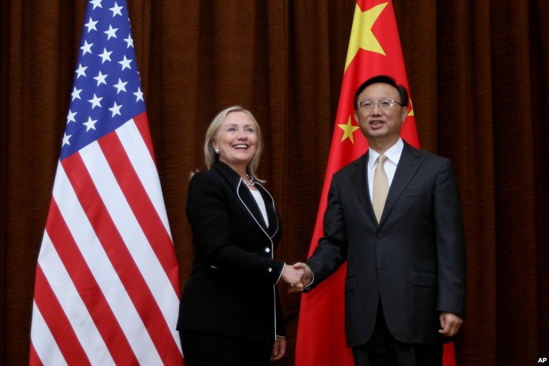 Clinton tells China ‘it is vital’ to curb increasing number of cyber attacks