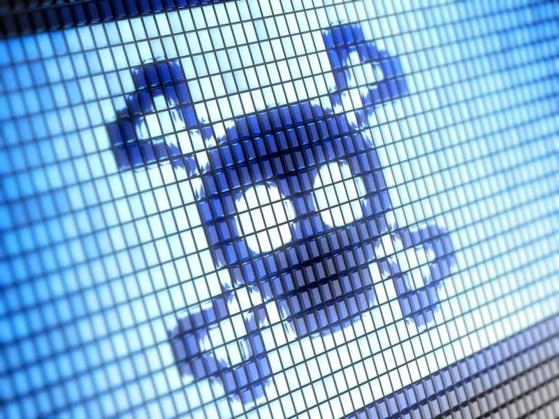 Weaknesses of US and European models of cyber defense