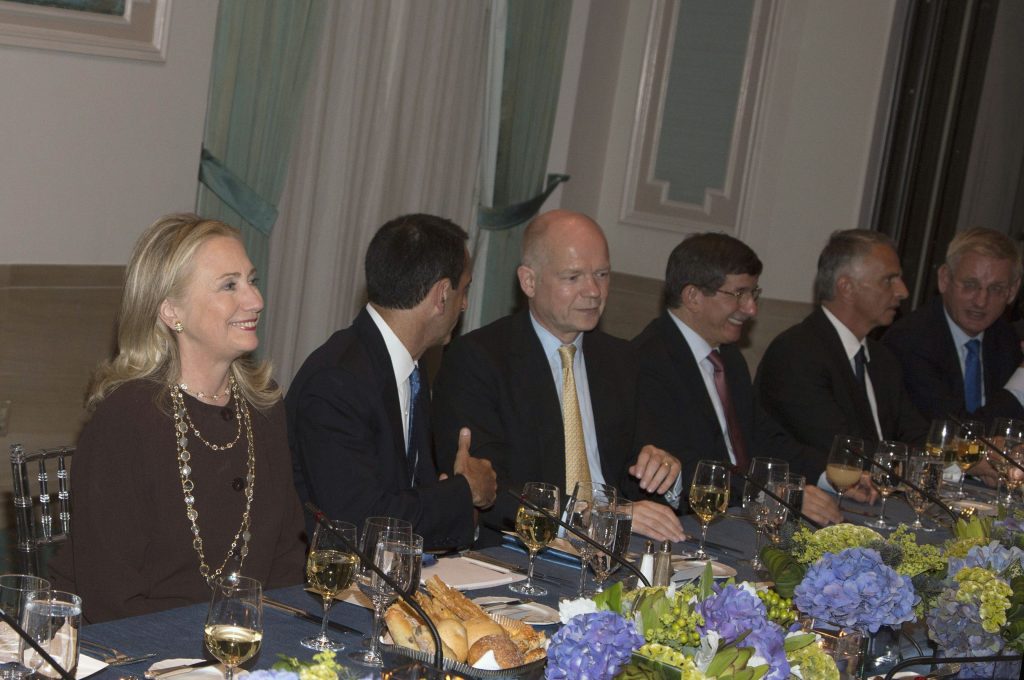 Clinton discussed Syria, Afghanistan, and ‘question of democracy in Europe’ at her farewell Transatlantic Dinner