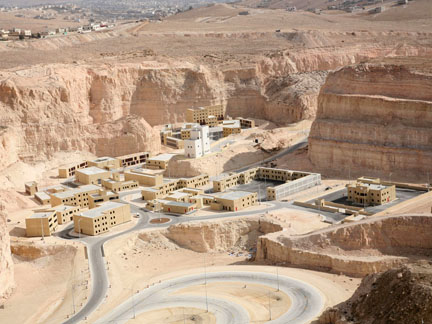 U.S. task force in Jordan seen as prep for possible ‘operation to secure Syria’s chemical stockpiles’