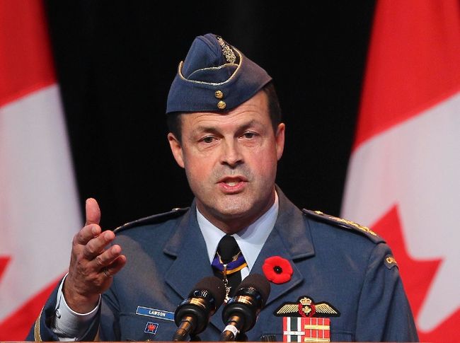 General Tom Lawson takes command of Canadian Forces