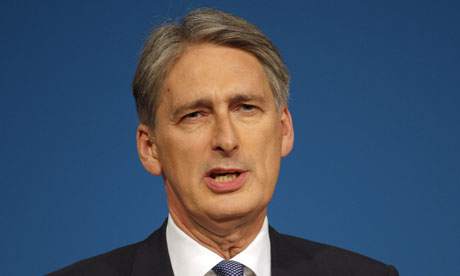 UK Defense Minister: ‘Europe must find the political will to take on more responsibility for our own back yard’