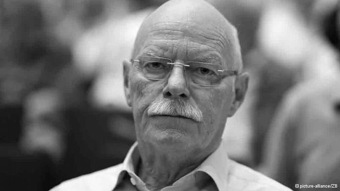 Former German Defense Minister Peter Struck passed away