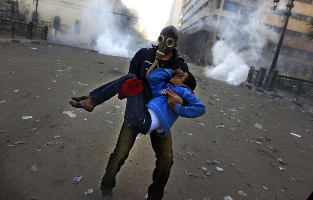Top News: President Morsi declares state of emergency in Canal cities, NSF rejects calls for dialogue