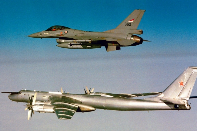 More Russian military aircraft near Norway in 2012, highest number since 2007