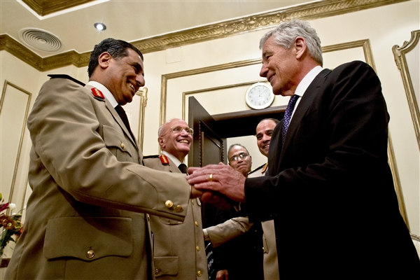 Top News: Hagel Meets Morsi, Sisi in Egypt, Reaffirms Military Ties With Egypt