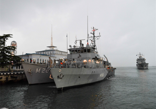 NATO ships arrive at Batumi