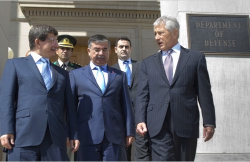 Turkish Foreign Minister Ahmet Davutoglu and Secretary of Defense Chuck Hagel