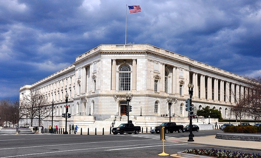 Top News: US Senate bill allows room for aid to return to Egypt