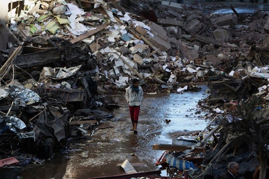 Top News: 13 dead, 134 injured in Car Bombing at Police Compound in Mansoura
