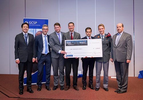 20150429 cyber912 europe winning-team