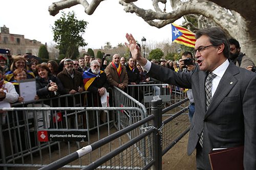 REUTERS/Albert Gea