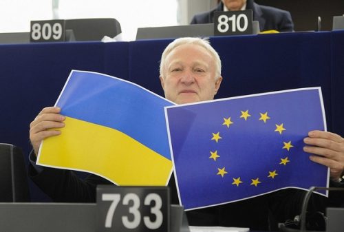 Signs of solidarity with Ukraine during debate in European Parliament, Dec. 12, 2013