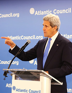 Kerry Condemns Russian Escalation of Ukraine Conflict