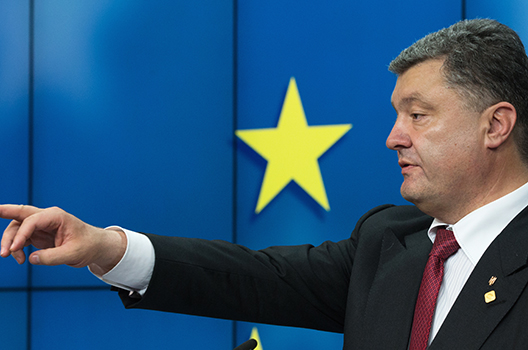 Poroshenko’s Vow to Fight Seals a Defeat for Putin