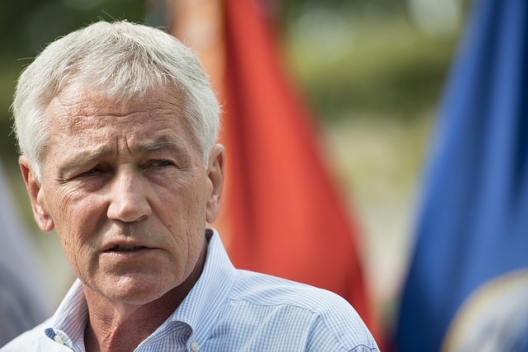 Hagel: Growing Threat of Russia Invading Ukraine