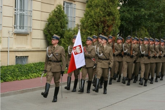 Poland Shifting Thousands of Troops to Its Eastern Borders