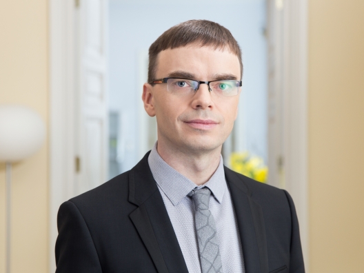 Show Putin Strength, Not Weakness, Says Estonian Defense Minister