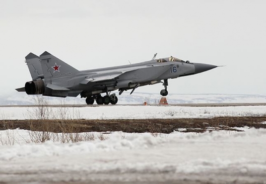 Russian Troops Stationed Near Finnish Border as Putin Begins Move on Arctic