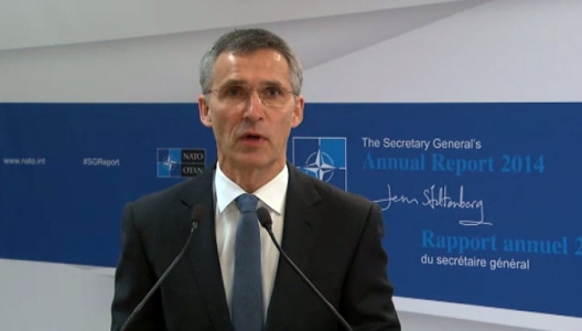 NATO Chief: European Defense Spending Continued to Decline in 2014