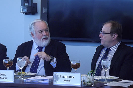 Roundtable Discussion with the European Commissioner for Climate Action and Energy, Miguel Arias Cañete