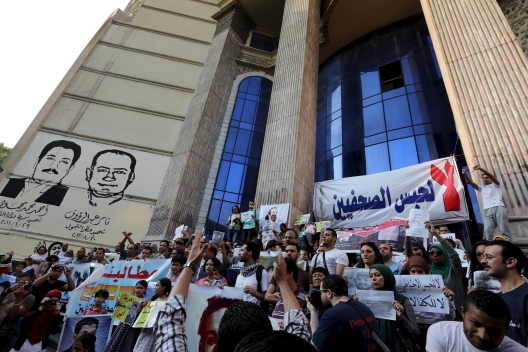 In Egypt, a Fine for Journalists is Worse than a Prison Sentence