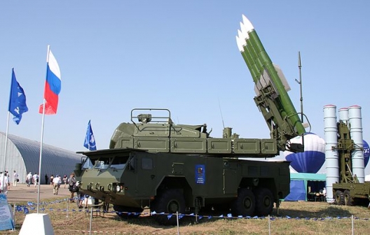 Top NATO General: Russians Starting to Build Air Defense Bubble Over Syria