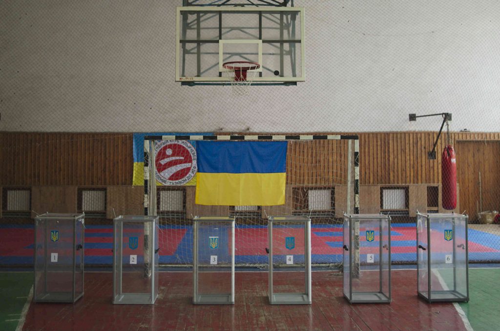 Making Sense of Mariupol’s Messy Elections