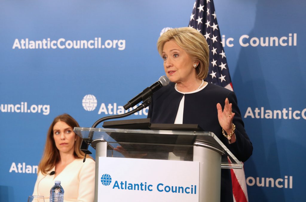 Clinton to Maduro: Respect Vote’s Outcome