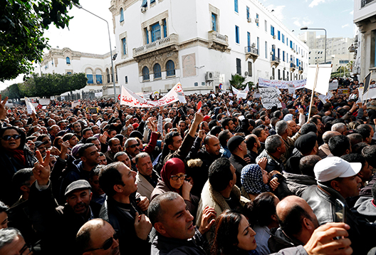 Tunisia’s 2017 Budget: The Rocky Way Ahead