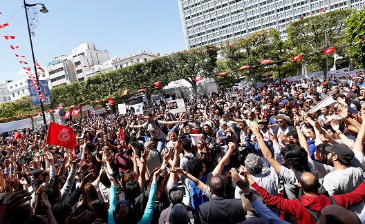 Can Tunisia’s Government Make Necessary Reforms in the Face of Popular Demonstrations?
