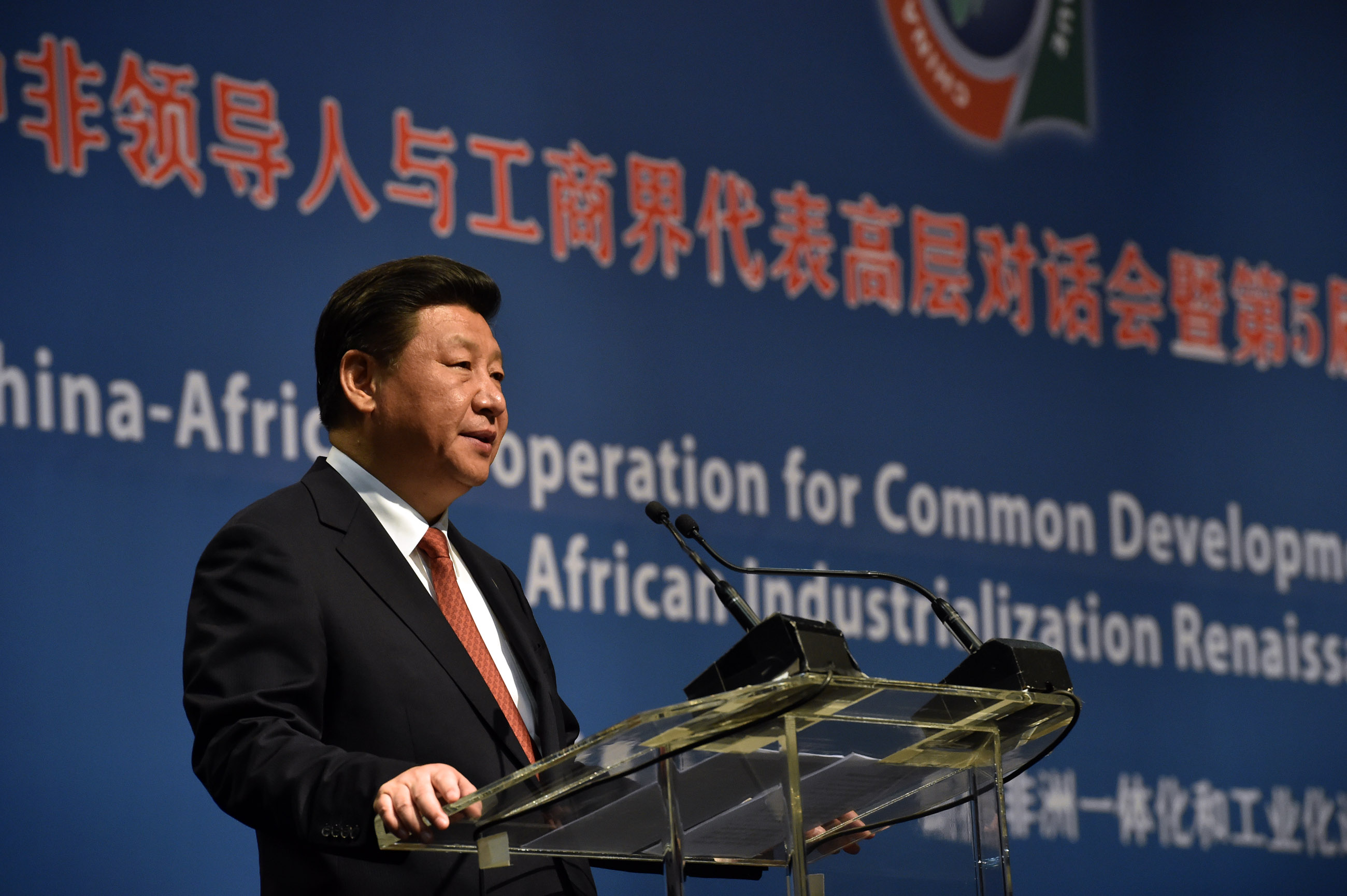 President Xi Jinping of China addresses the Forum on China-Africa Cooperation (FOCAC) Business Summit, in Johannesburg, South Africa. Established in 2000, the Summit, which takes place every three years, facilitates large-scale investment deals between China and Africa. Photo credit: Republic of South Africa/Flickr.