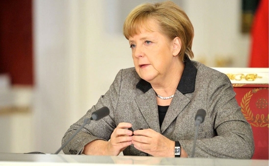 Merkel: NATO Must Refocus on Russia Threat