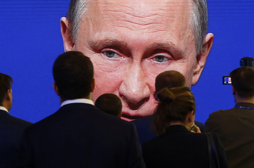 Putin defense. How politics split Russia's chess community