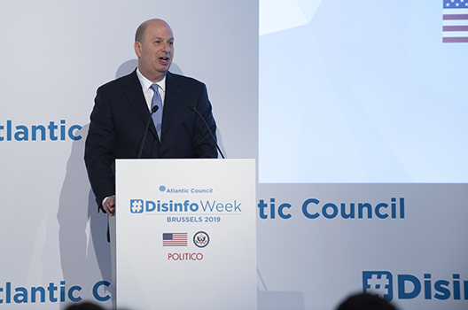 US ambassador to EU promises transatlantic unity in disinformation fight