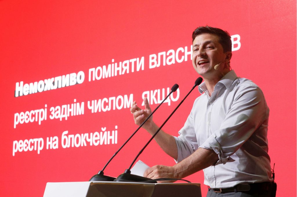 Zelenskyy’s golden opportunity to challenge the oligarchs and bring real news to Ukraine’s airwaves