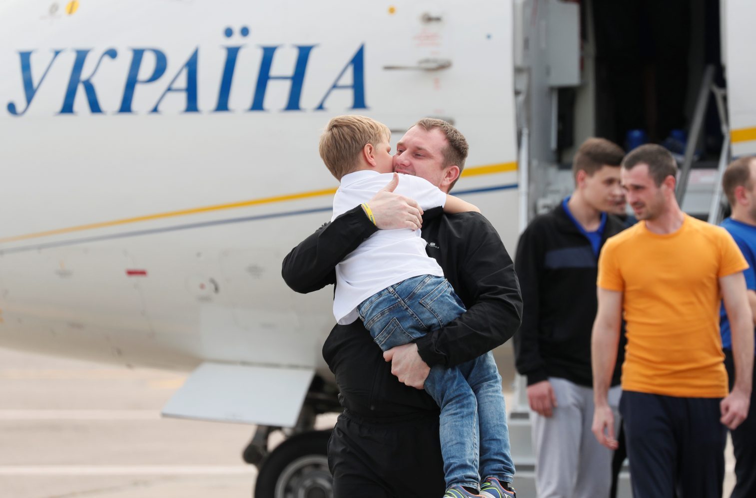 What price did Ukraine pay for prisoner exchange?