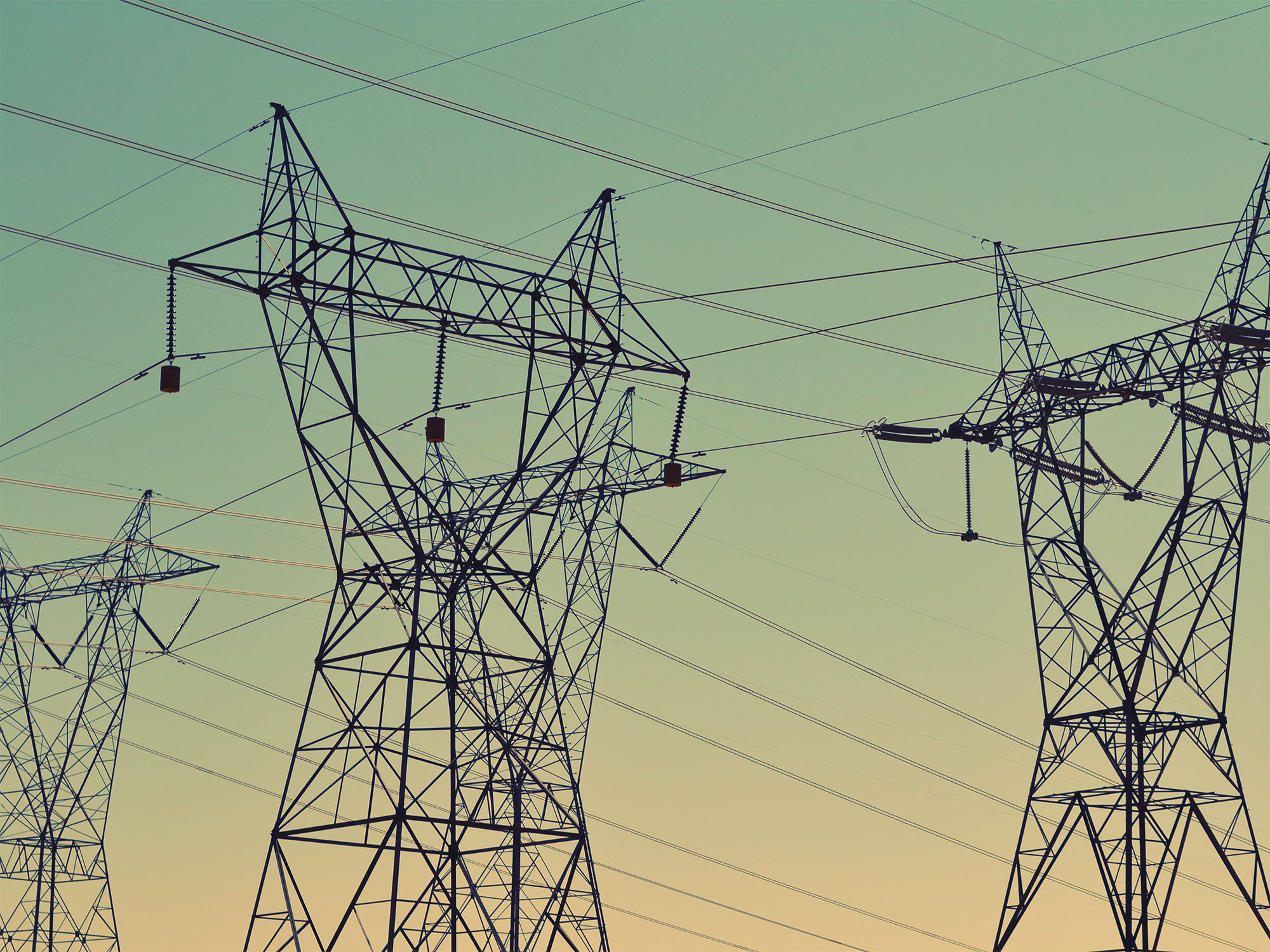 Energy Markets & Governance