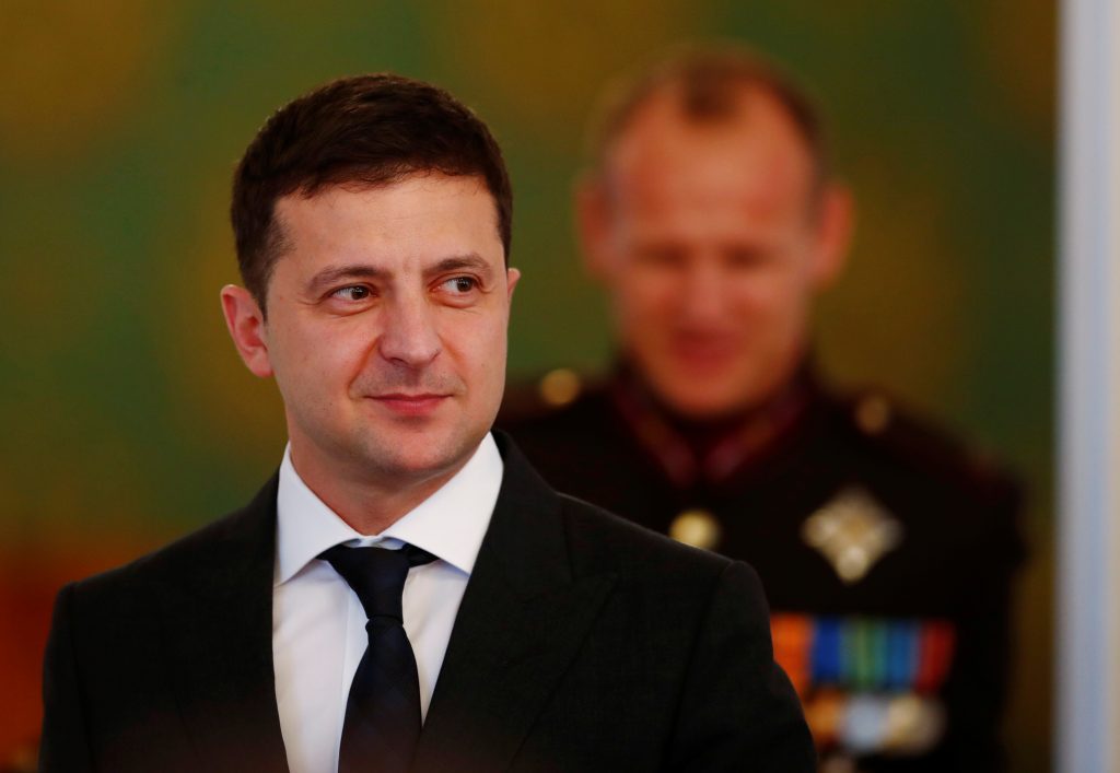 Servant of the people or servant of the oligarchs?