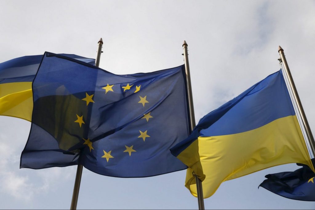 The EU must help resolve constitutional crisis in Kyiv