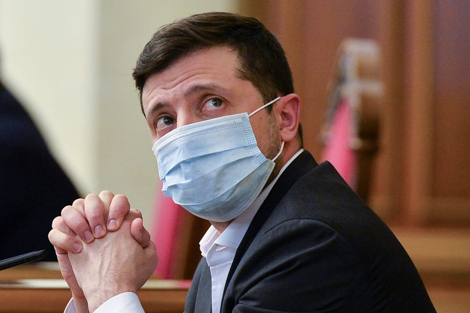 Zelenskyy resurrects his reformist credentials as coronavirus crisis looms