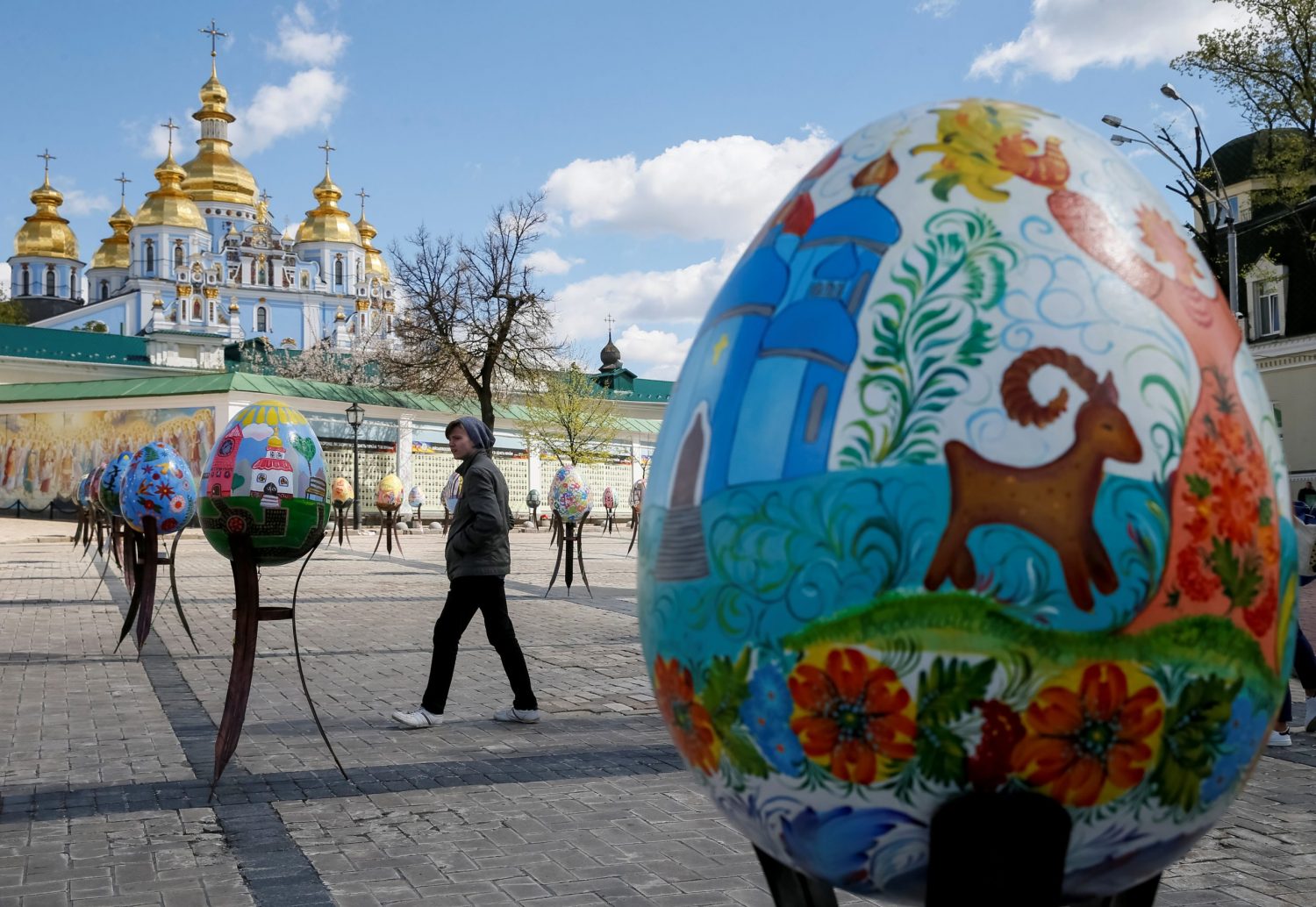 Israeli-Ukrainian artist offers window on late Soviet realities