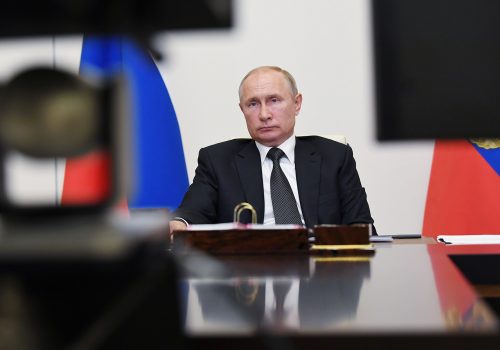 Herbst and Debra Cagan in The American Interest: How the oil shock will contain Putin