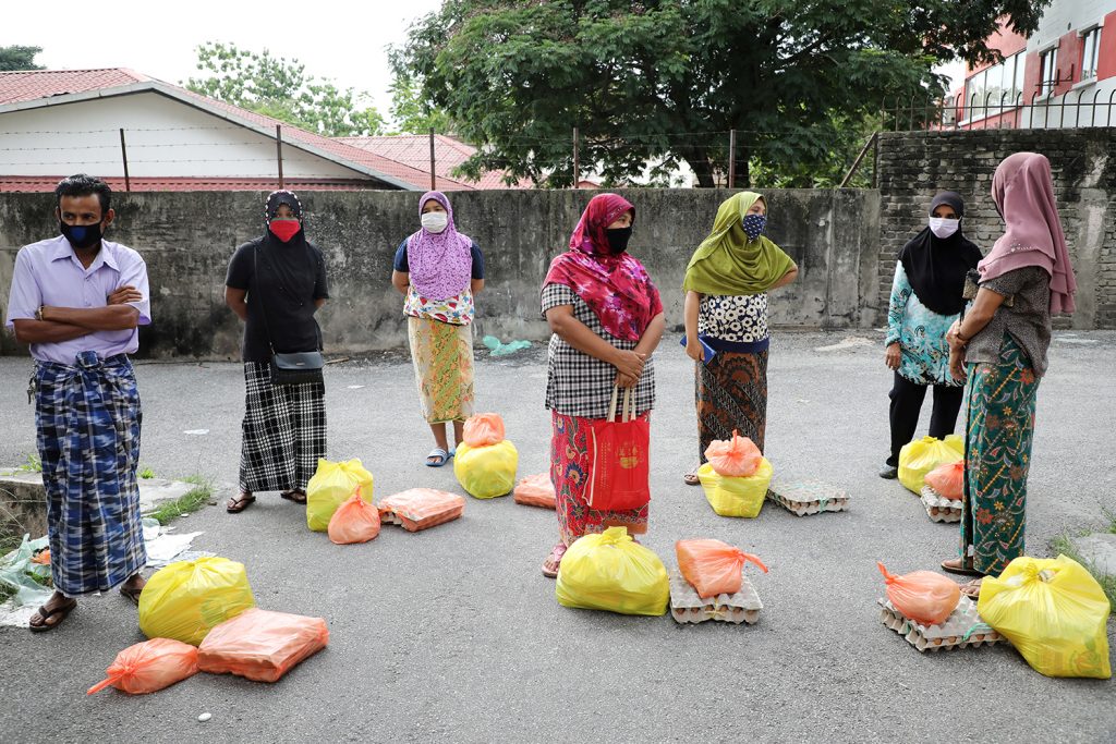 Amid COVID-19, Bangladesh turns its back on Rohingya