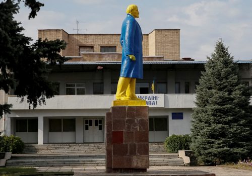 Israeli-Ukrainian artist offers window on late Soviet realities