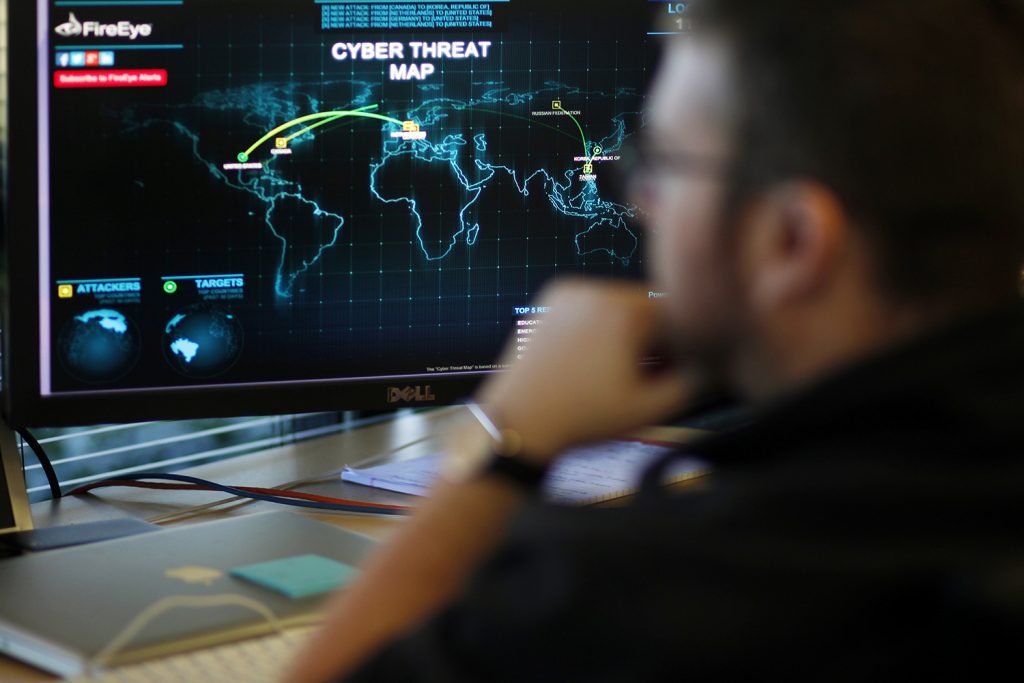 How operational collaboration can improve US cyber capability and response