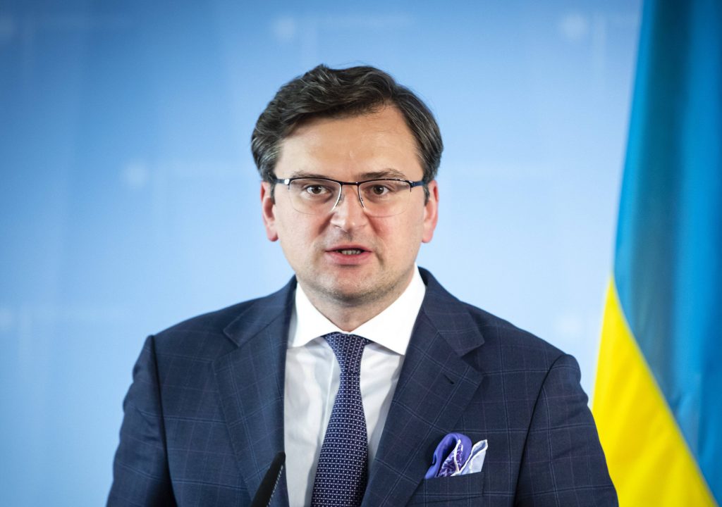 We will not let the old guard drag Ukraine backwards