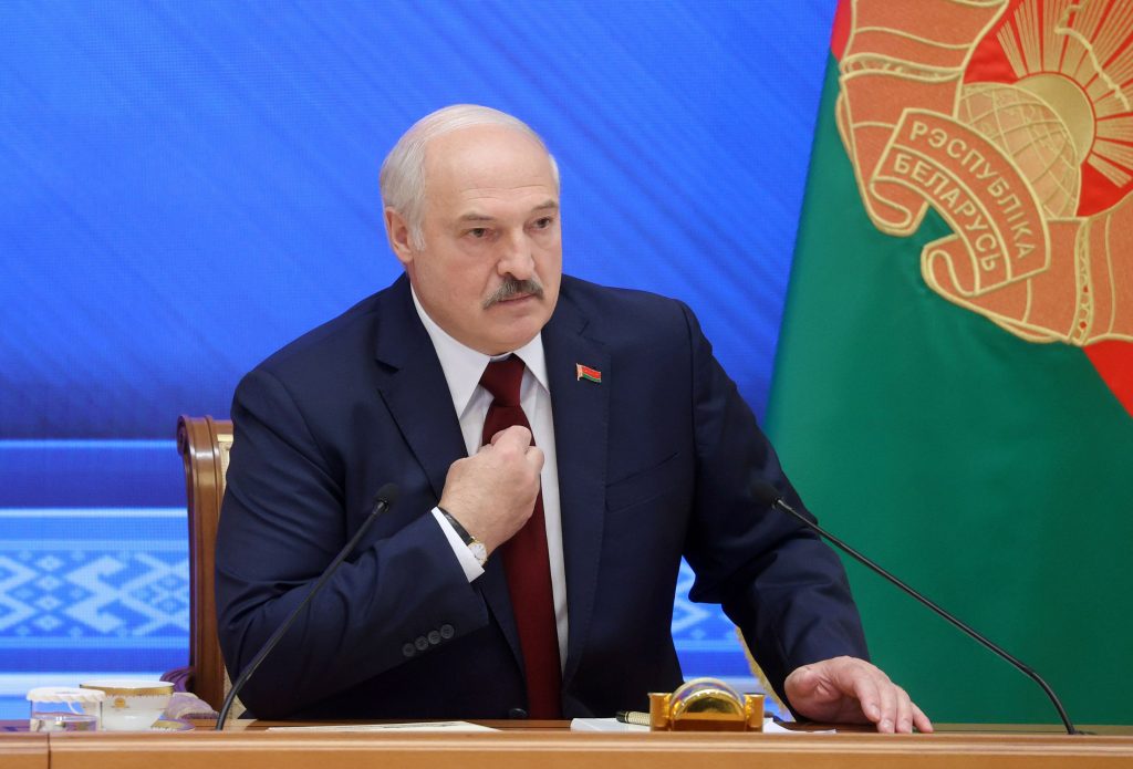 Lukashenka “negotiates” his political future with Moscow