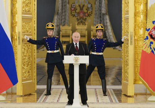 Vladimir Putin fears Ukrainian democracy not NATO expansion