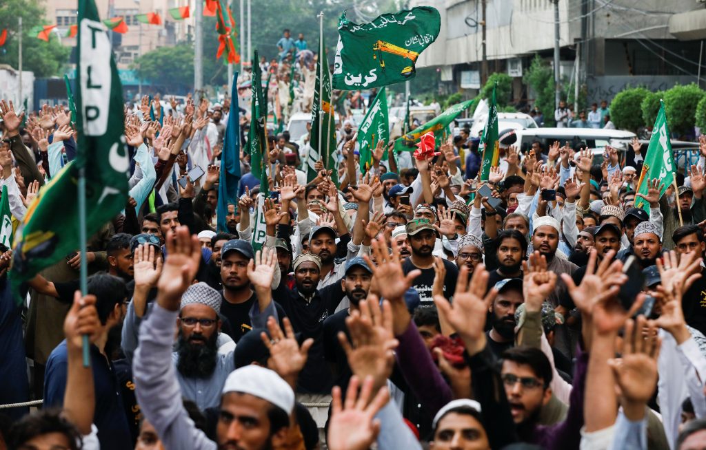 Tehreek-e-Labbaik Pakistan An emerging right-wing threat to Pakistans democracy pic pic